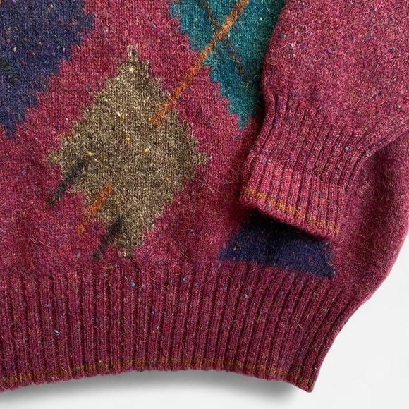 Vintage burgundy argyle wool mohair sweater - Picture 4 of 8